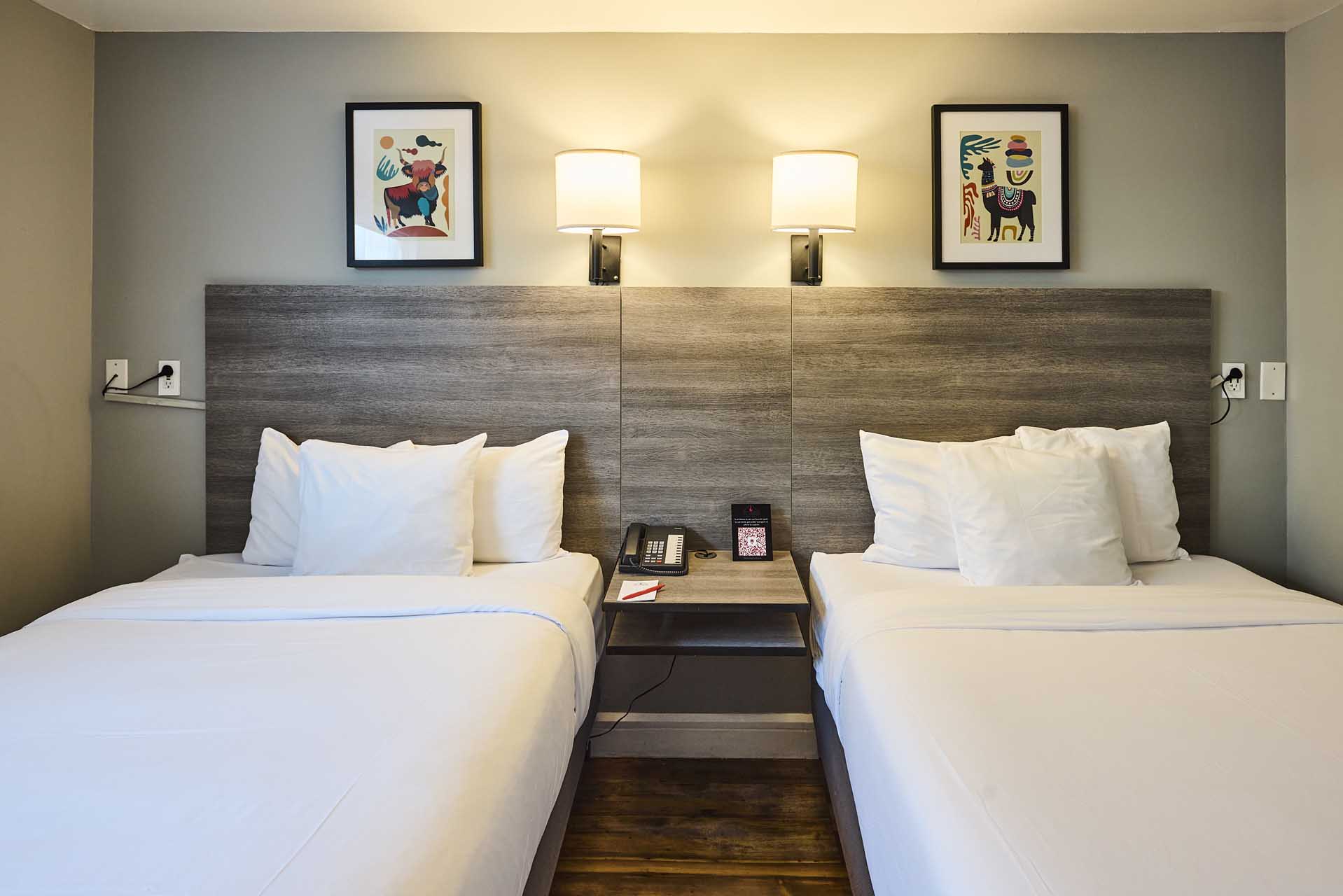 beds and lighting